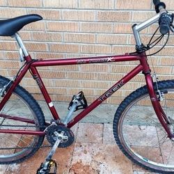 Trek Mt. Track XC 850 Bicycle