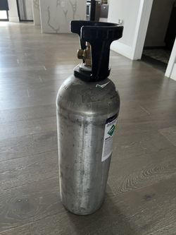 20 Lb Tank
