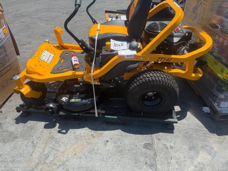 Cub cadet Ultima 42 in. 22 HP V-Twin Kohler 7000 Engine Dual Hydrostatic Drive Gas Zero Turn Riding Lawn Mower
