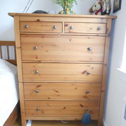 Beautiful IKEA Hemnes 6 Drawer Dresser