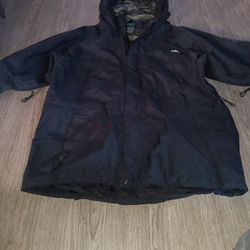 Men's Extra Large EMS Gore-Tex Jacket In Brand New Condition