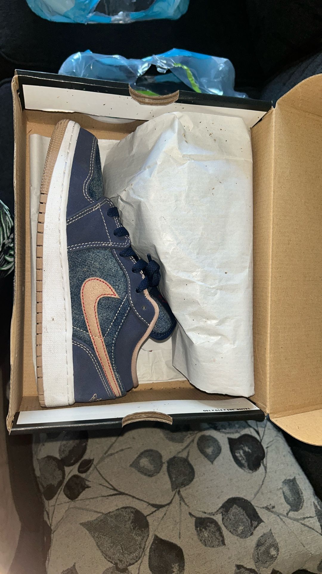 AIR JORDAN 1 LOW SE (GS)