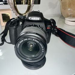 Canon EOS T7