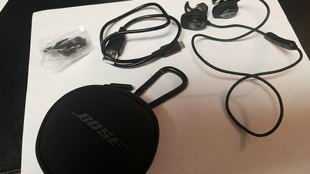 NEW BOSE EAR BUDS