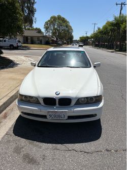 2003 BMW 330i