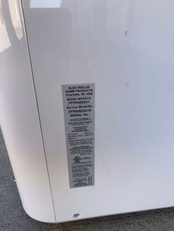 Frigidaire 8,000 btu portable room air conditioner