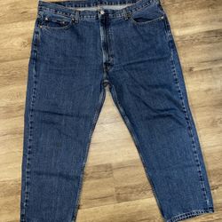 MENS LEVI’S SIZE 48 X 29 
