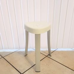 White 18"H SPA Seat Shower Stool
