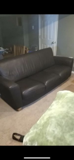New And Used Sofas For In St Louis Mo Offerup Chocolate Brown Leather Sofa For In St Louis Mo