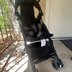 GB Pockit + All  Terrain Stroller