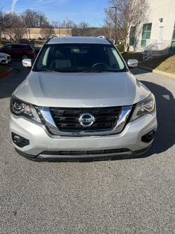 2017 Nissan Pathfinder