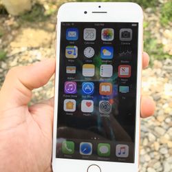 iPhone 7 Unlocked 128GB