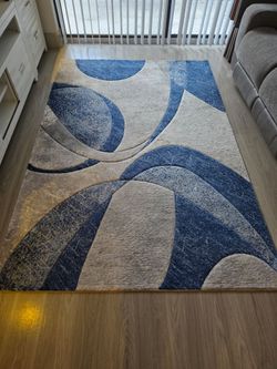 Area Rug 8'x5'