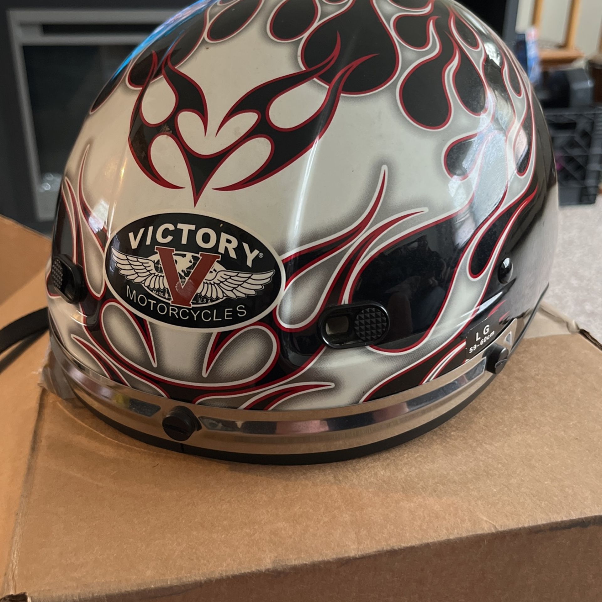 Victory Motorcycles! Discontinued OEM Helmet!!