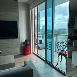 Luxury Apartment in Brickell’s heart 