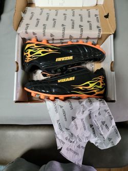 Vizari BLAZE soccer Shoes Size 6J