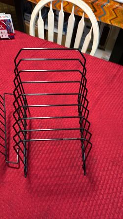 Metal rack fit folders