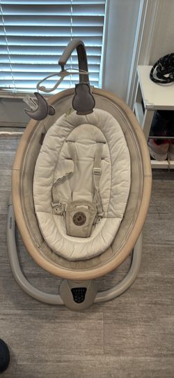 Maxi Cosi Cassia Baby Swing