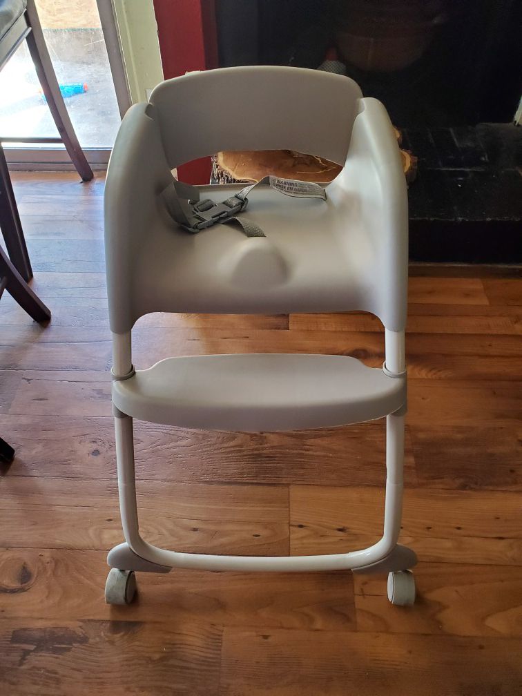 Ingenuity Trio 3-in-1 High Chair – High Chair, Toddler Chair, and Booster