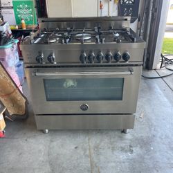 36" Range With Oven ( BERTAZZONI )