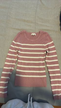 Cute Pink Top With White Stripes. 