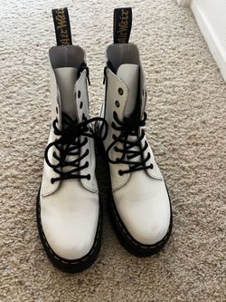 White docs size 9