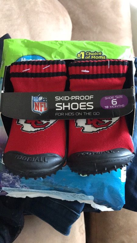 Skid proof shoes