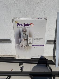 Pet gate