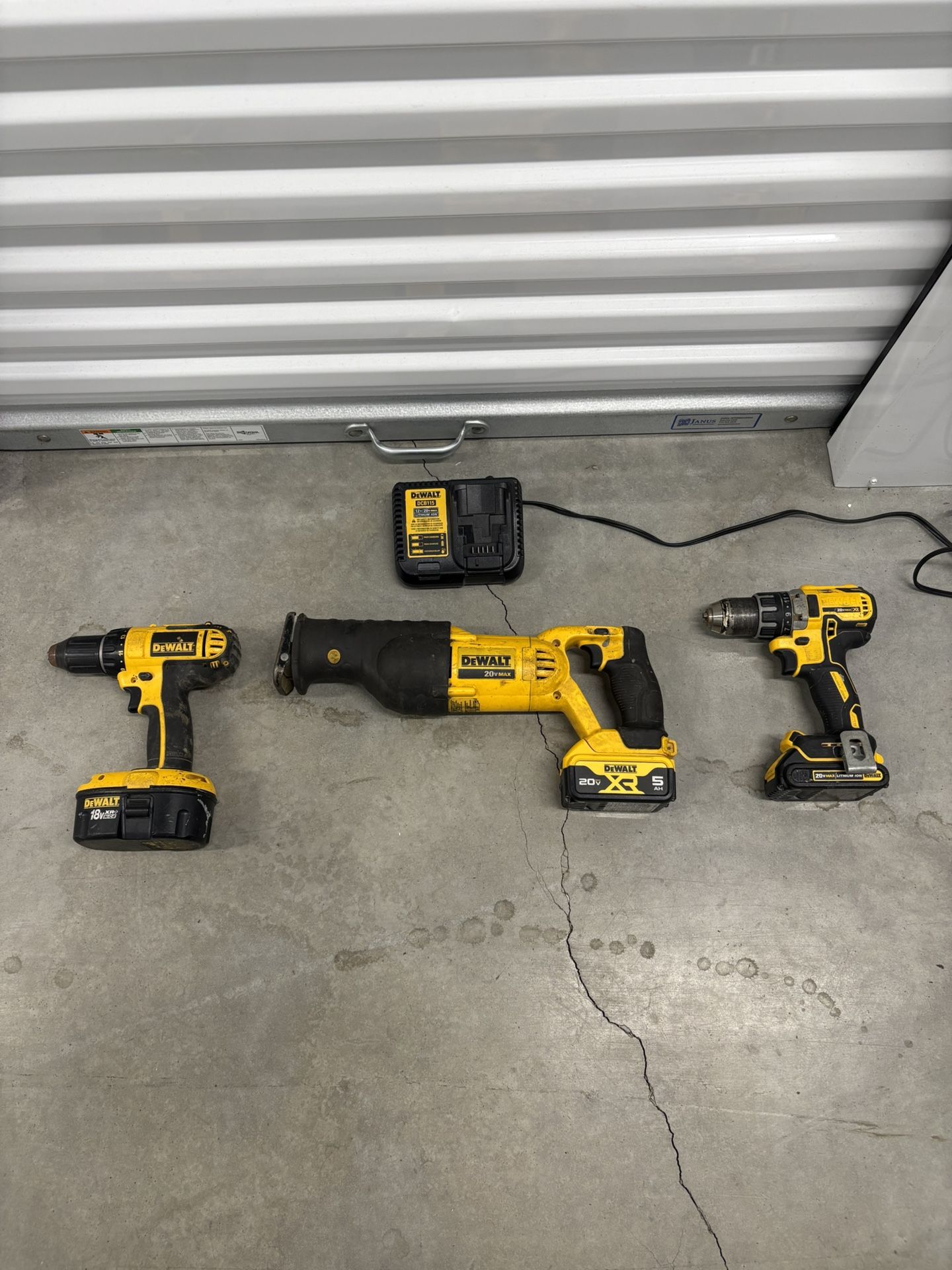 DEWALT Set