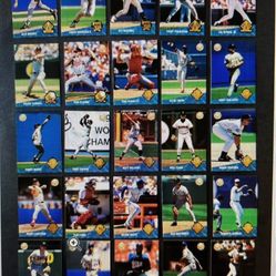 1992 Fleer Ultra Baseball “AWARD WINNERS” Complete Set(#1-#25+1). INCLUDING Ripken Jr. ERROR #21!!!! NM/M. Griffey,Bagwell, RipkenJr.,Clemens, Bonds++