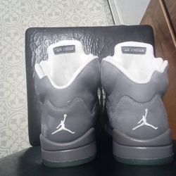 Air Jordan 5 Wolf Grey