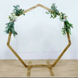 Heptagonal Wooden Backdrop Stand