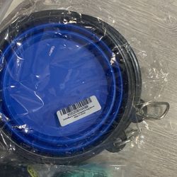 Pet accessories  Water and food collapsible bowls 