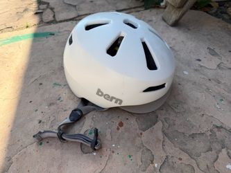 Bern lady’s bike helmet