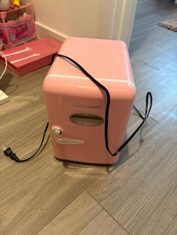 CUTIEWORLD Pink Retro Mini Fridge – Skincare & Makeup Refrigerator