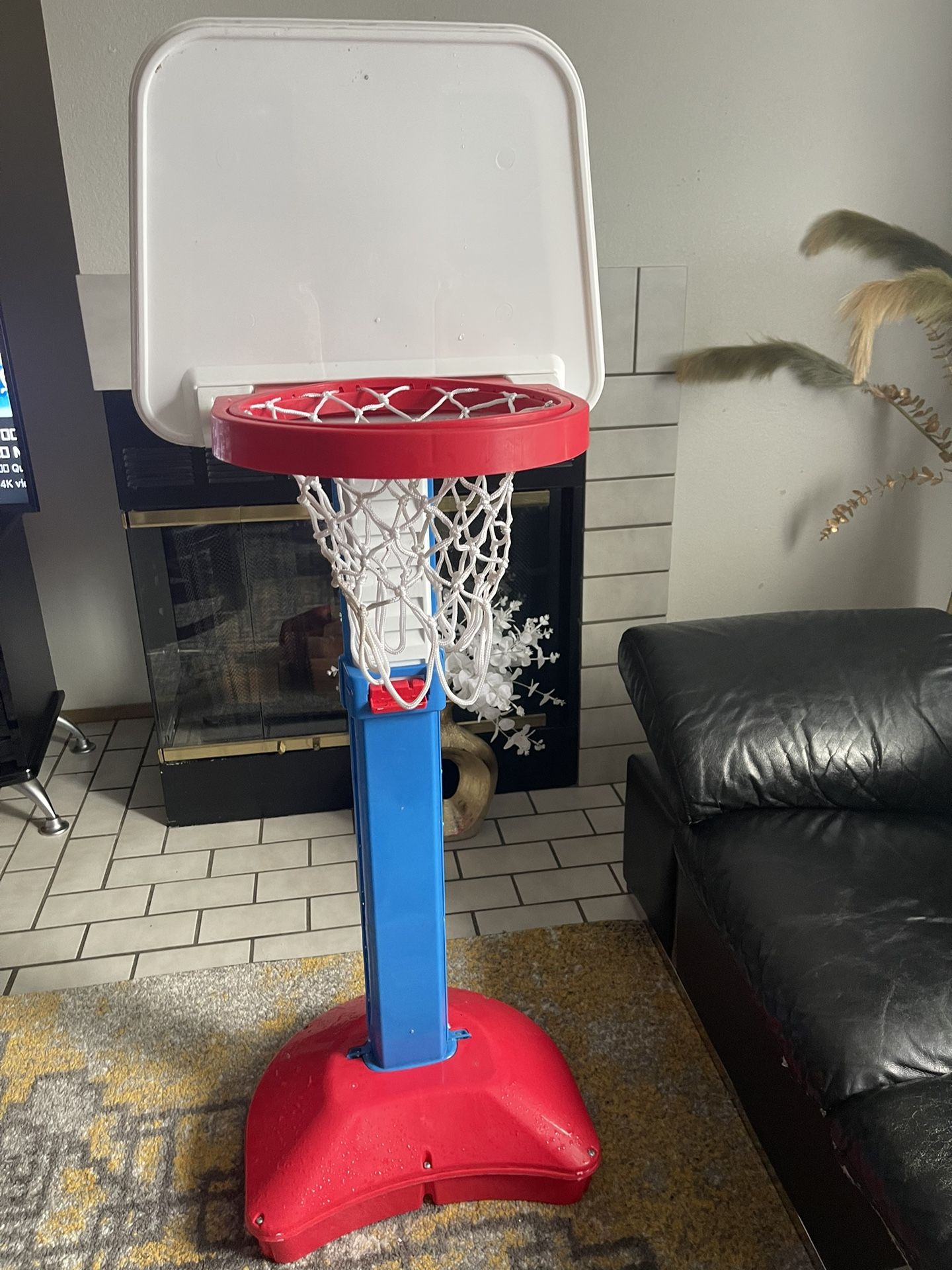 Adjustable Basketball Hoop 