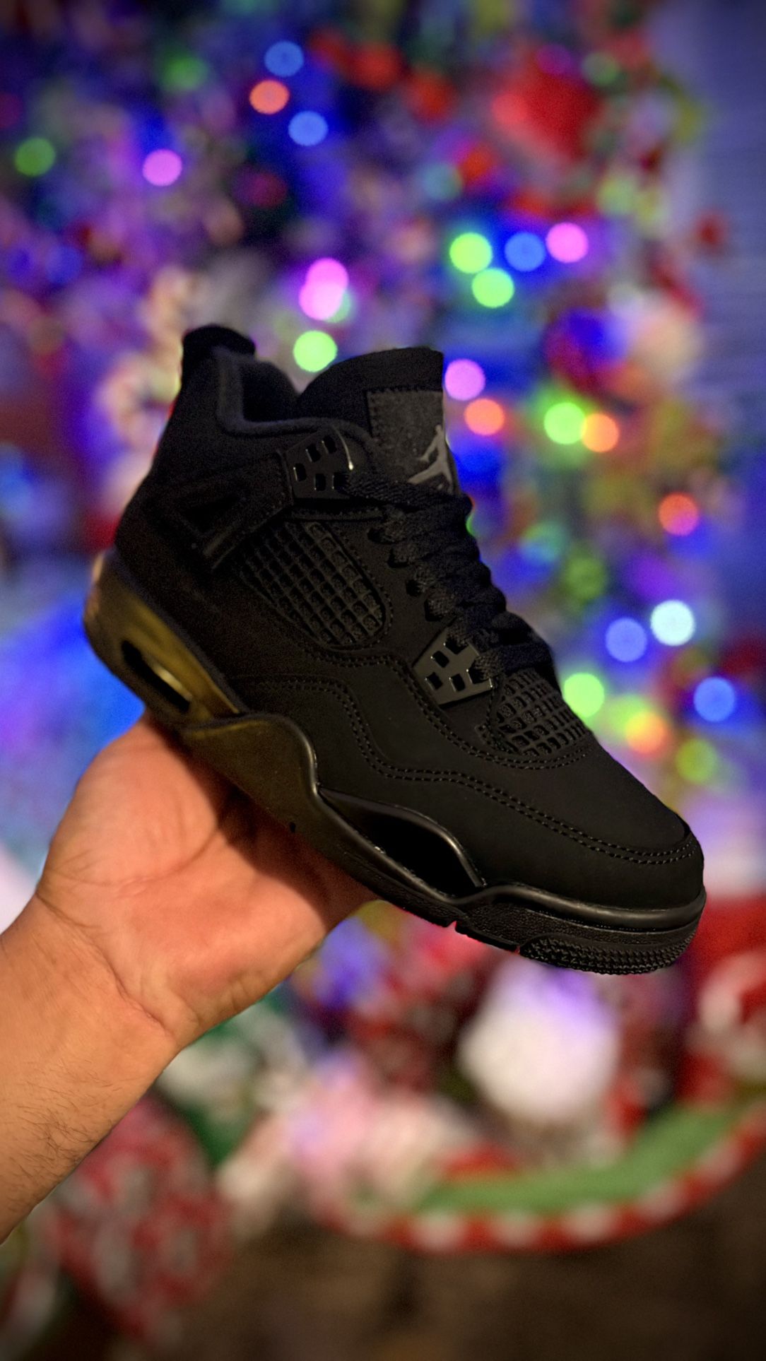 Jorda 4 Black Cats Size 5.5y. New 225