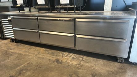 Commercial Refrigerator