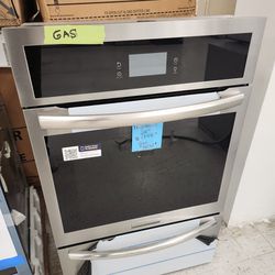 New Scratch And Dent Frigidaire Gallery Wall Oven 24" Gas 