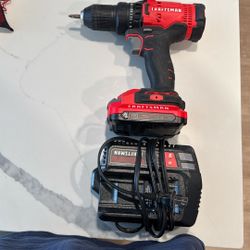  Craftsman Cordless Drill with Battery And Charger 