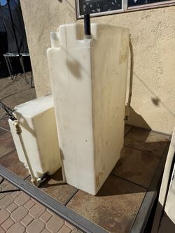 25 gallon water tanks