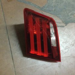 2011-2013 bmw f10 528i 535i 550i rear right inner tail light stop brake lamp oem