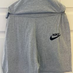 Ladies top nike sets
