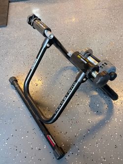 Blackburn Trakstand Magnetic Bike Trainer