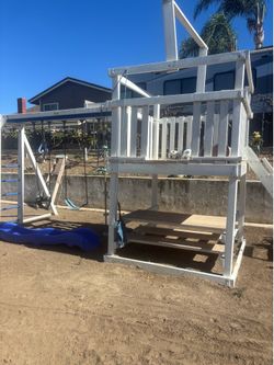 Jungle gym/ playground free