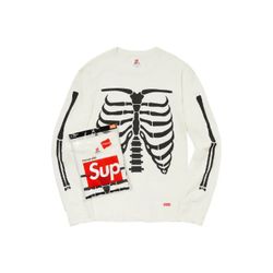 Supreme x Hanes Thermal Set