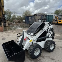 New Gas 15HP Skid Steer 