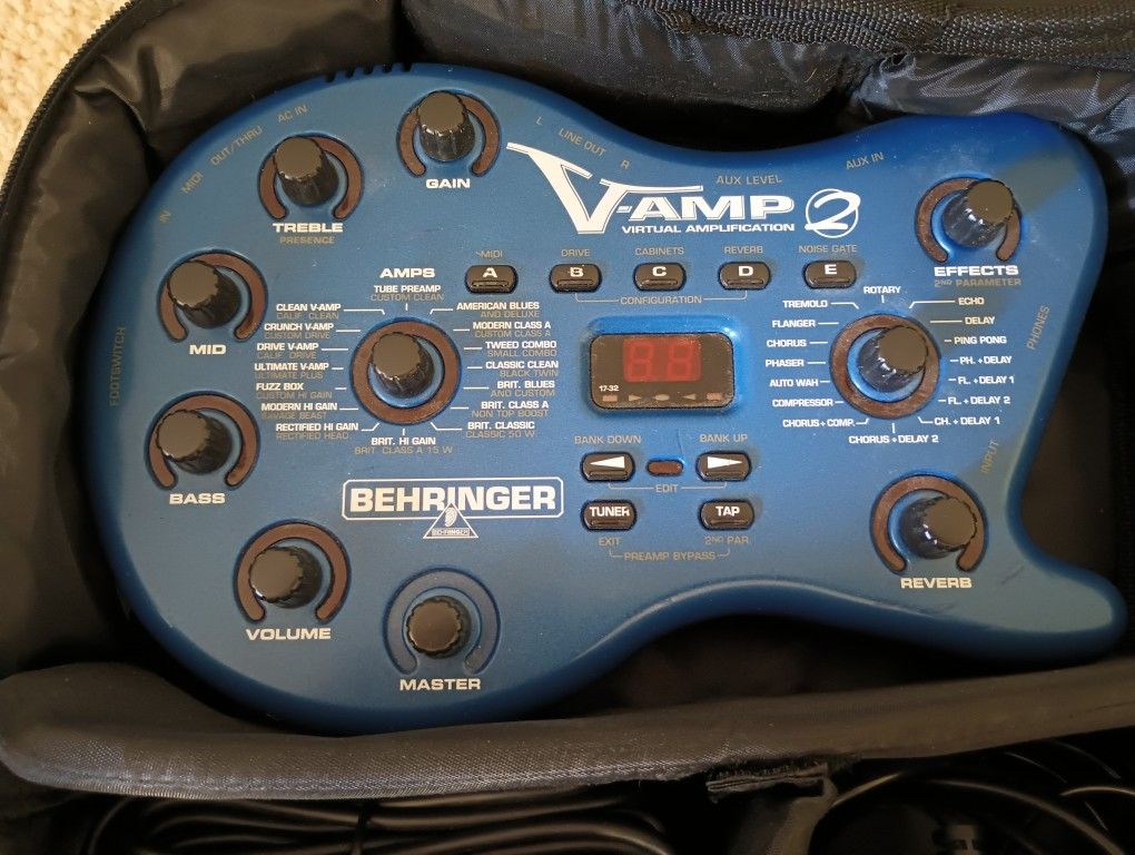 Behringer V-Amp 2