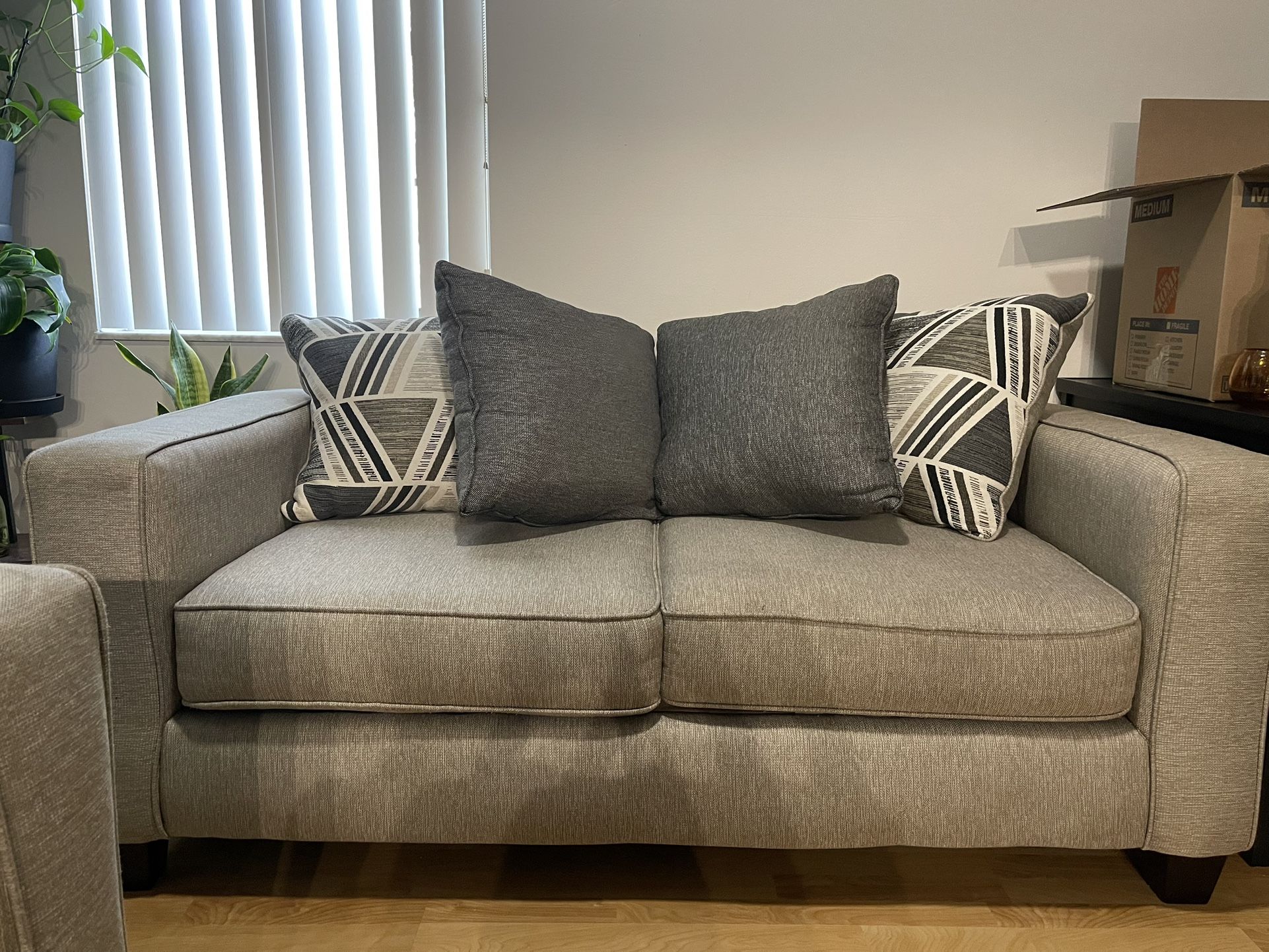 Couch (smaller)