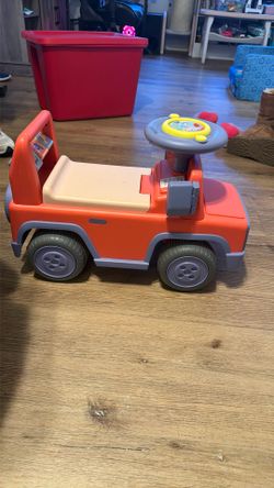 Bluey Push Car